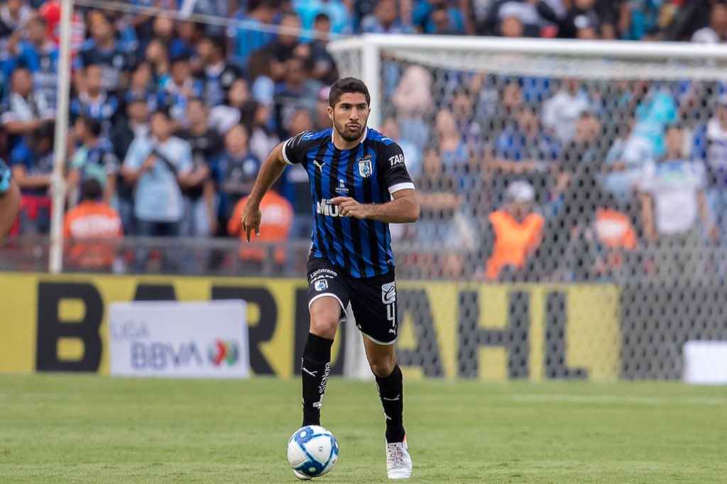 Club_Queretaro's tweet photo. 📸| Rey, Capitán, Comandante. 

#SóloAzulYNegro 🔵⚫️ https://t.co/emgOVm2bWJ