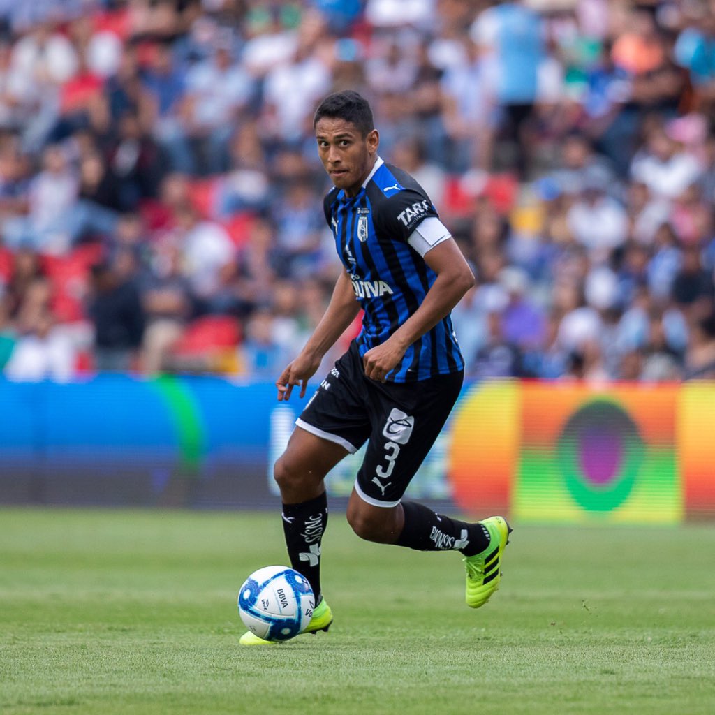 Club_Queretaro's tweet photo. 📸| Rey, Capitán, Comandante. 

#SóloAzulYNegro 🔵⚫️ https://t.co/emgOVm2bWJ