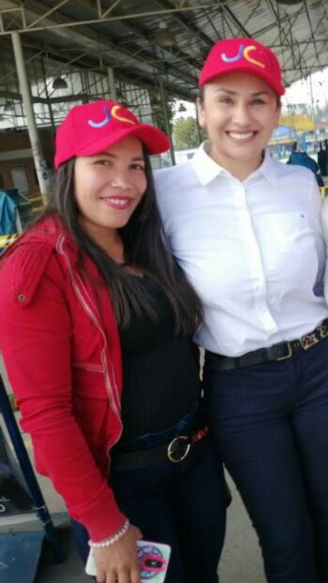 JUANC_NEMOCON's tweet photo. #NemocónSeMueveConEl🚩L59
Ayer en una larga jornada en Cabrera, La Mesa, San Juan de Río Seco, Sibate, Choconta y Soacha
#micandidatoasamblea @JUANC_NEMOCON 
#UnLíderConExperienciaParaCundinamarca #ConNemocónDeUna! 🚩L59 https://t.co/UG4N8XidVK