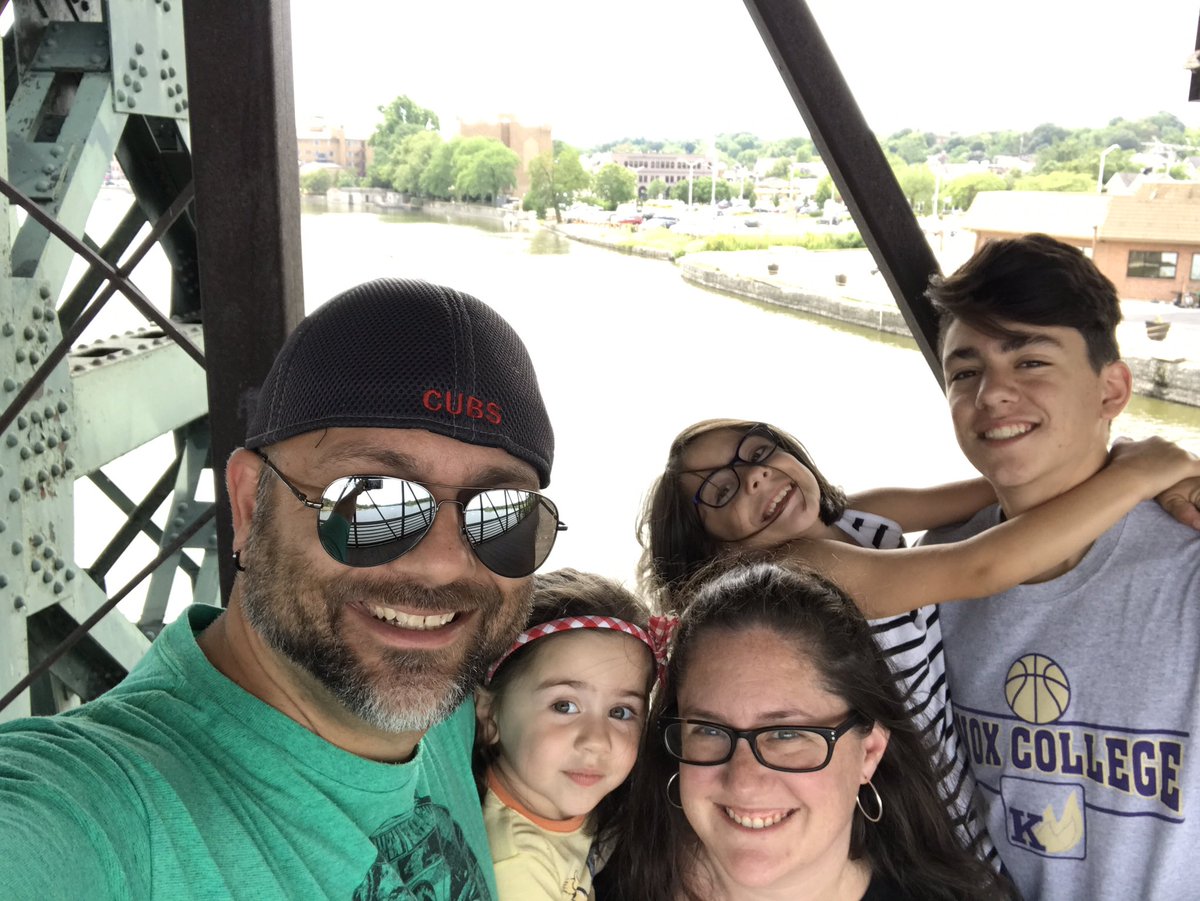 Hey #SCNAPHuG - #TeamVDS spent some time out and about exploring downtown St. Charles today. Have you visited and taken notes on the #CulturalLandscape yet? #TwoDaysLeft