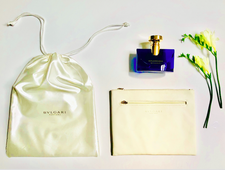Bvlgari Splendida Tubereuse Mystique is an alluring, sensual white floral scent for her with notes of blackcurrant buds, tuberose, vanilla &amp; myrrh resin. I'm giving it away with this designer pouch. To enter, RT &amp; follow <a href="/davelackie/">dave lackie</a>