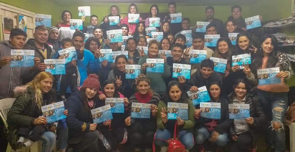 ReginoRacedo's tweet photo. En Santa Ana y en La Cocha los compañeros de #TUCMA y #CorrientePopular militando los votos del @FrenteDeTodos.
El NOA va con Alberto y Cristina !!!! https://t.co/zPBoV0pjvz