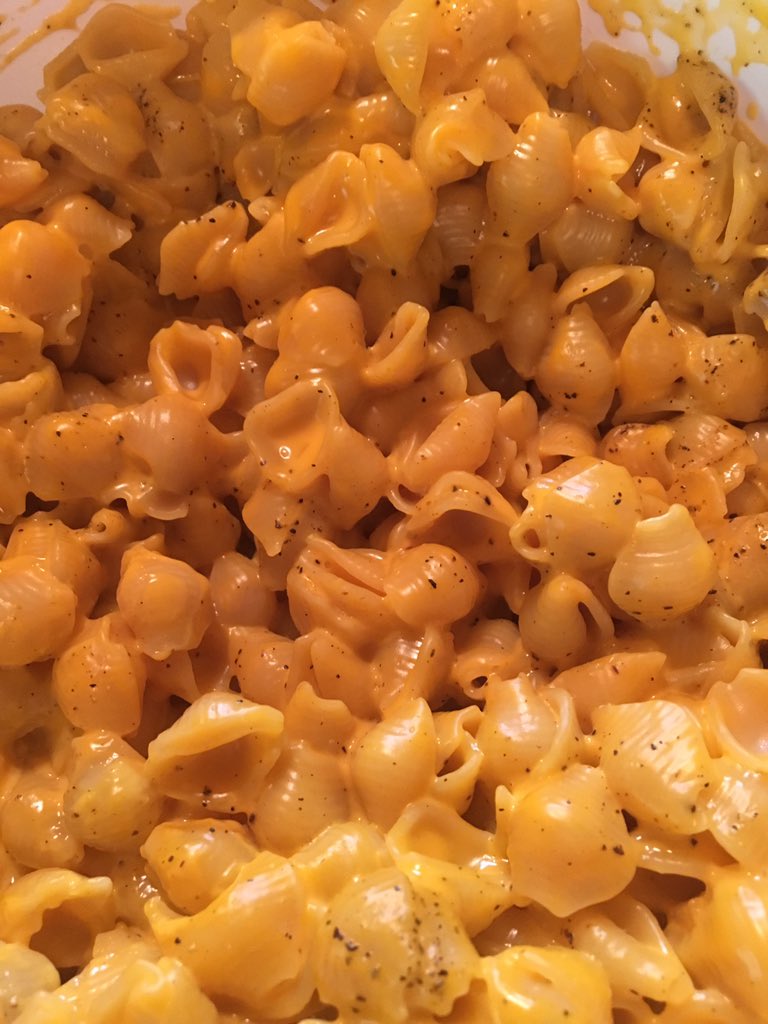 hatcherhunts's tweet image. Lunch is ready!!! #GOODGROCERIES