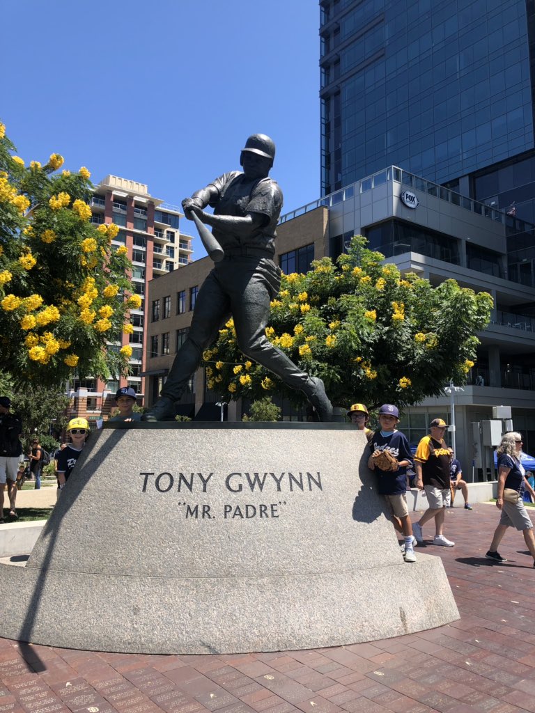 JessNielsen's tweet photo. Back for more ⚾️ #FriarFaithful #padres #SanDiego https://t.co/gO6pycZjSl