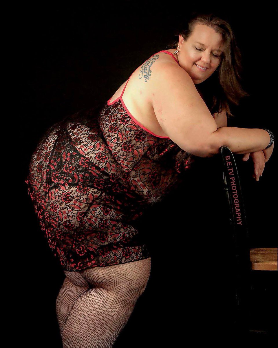 BtncPlus's tweet image. #lingerie #fishnetstocking #sexy #plussizemodel #modellife #thickalicious #brandambassador #model #bbwwomen #bbwqueen #bbwbeauty #bbwstyle #bbwmodelling #bbwmodel #curvymodel #brandambassador 
📷 @teambetv_eric