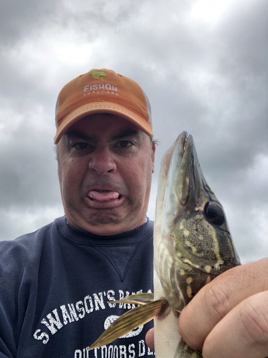 FishingFo's tweet photo. Day 80 of the fishstreak, planning on upgrading the pic with a Musky later this evening. #FishOn https://t.co/NV3Ga7MvsA