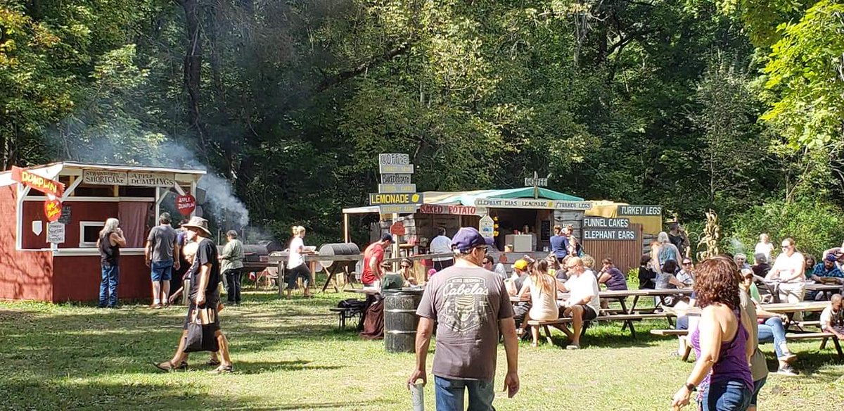 ClaysParkResort's tweet photo. Have you booked your #camping๐ site for #YankeePeddler yet? Yankee Peddler runs September 7-8, 14-15, 21-22! Book online today at https://t.co/fEtIfh91K1 @YPFestivals @OhioMagazine @OhioTravel @OhioFindItHere @OhioExplored @onlyinyourstate @VisitCanton @CampingRoadTrip https://t.co/EYQVSeI9dv