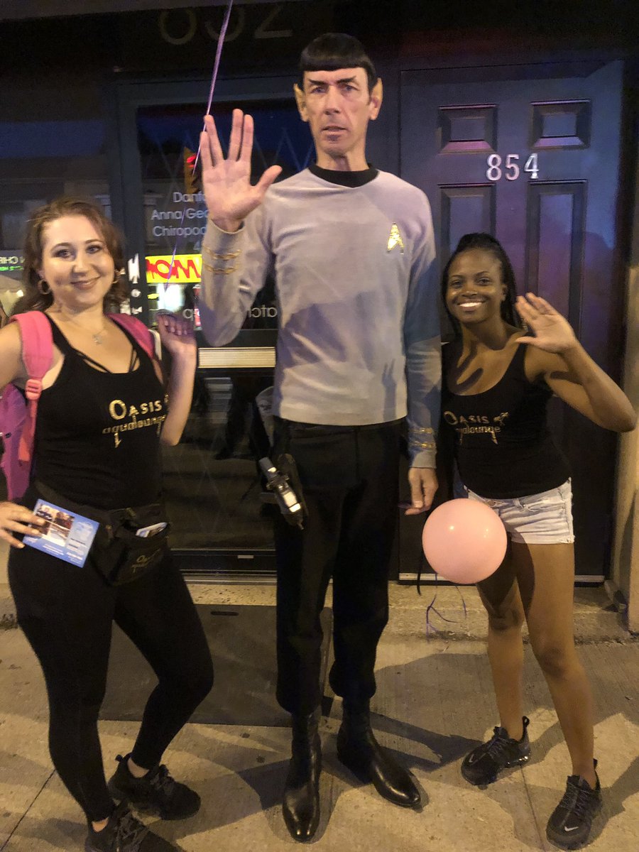 aquaflirts's tweet photo. The #OasisAquaflirts had a blast at the #TasteofDanforth festival this year! Here are some super cute shots!✨
Join us at the next #TorontoEvent we attend for some 50% off Oasis Admission passes!💙 https://t.co/mxnnvzH6e3
