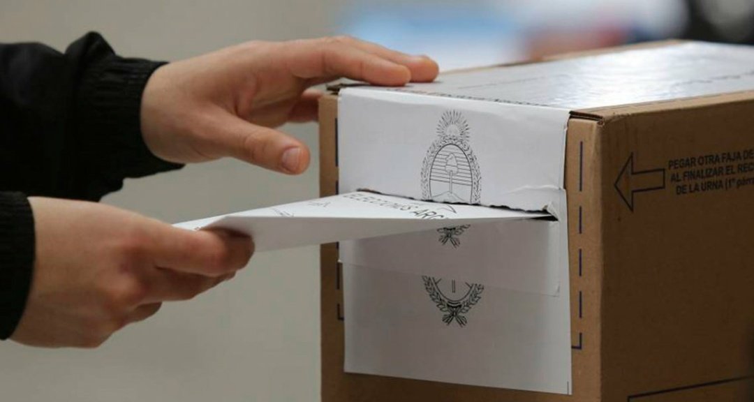 autonomialocal's tweet photo. Siempre Voto Local, nunca InLocal 🗳️✂️
Votá a conciencia a tus autoridades locales. #Intedente #Concejales #ConsejerosEscolares
#YaVote #EleccionesPASO2019 #YovotoLocal @votolocal https://t.co/SZ3OKoDuqK