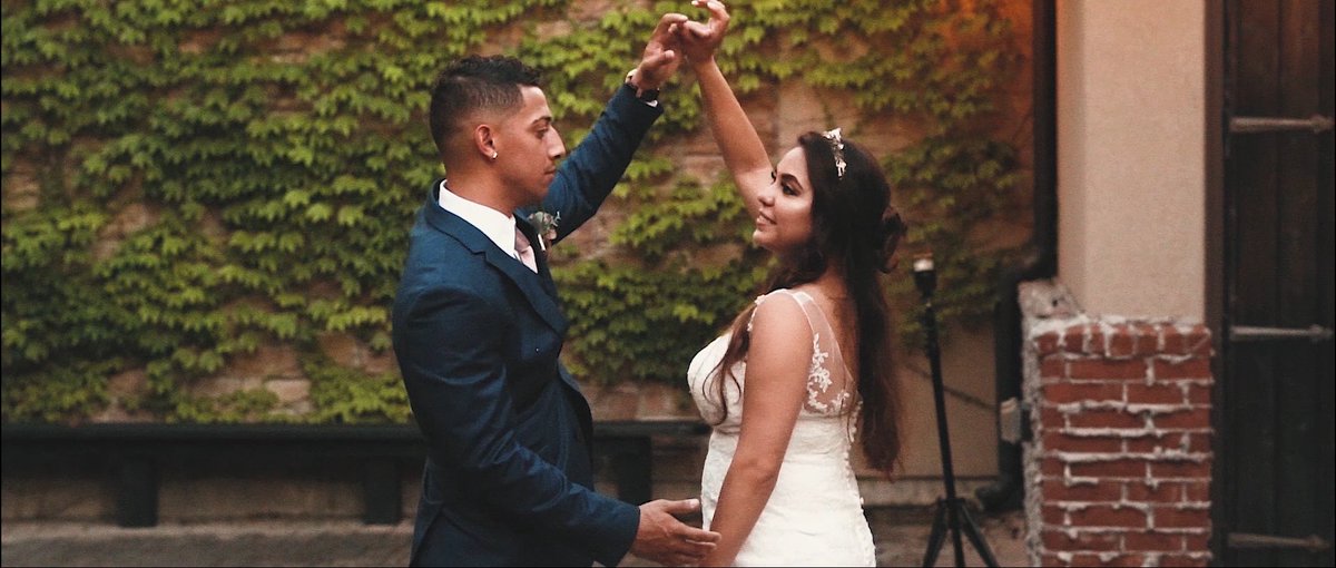 ReelRene's tweet photo. Jonathan and Sekora’s Wedding Film is finally out! 🎥👰🏼💍 Link in bio! https://t.co/hQGYKvm4Aw