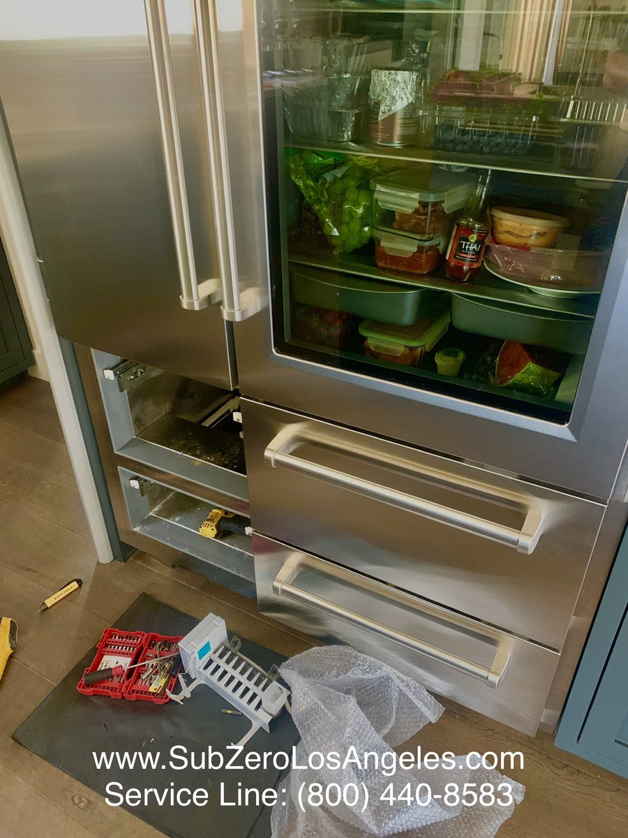 SubZeroService's tweet photo. Our recent work: Top of the line, Gorgeous #subzerorefrigerator #648PROG model, repaired by us in #BeverliHills - #IceMaker is replaced. Drain issue is fixed. Working just great now.
#SubZeroRepair: (800) 440-8583
Book your Service #appointment online: https://t.co/jtMxUKEZNU https://t.co/xb8kOTxW49