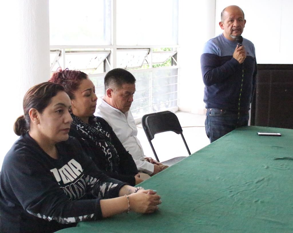 Seguimos cerrando filas para consolidar el nuevo proyecto del #PRD en #CDMX. Aquí en reunión de trabajo con liderazgos de la alcaldía #MiguelHidalgo #Afiliación2019