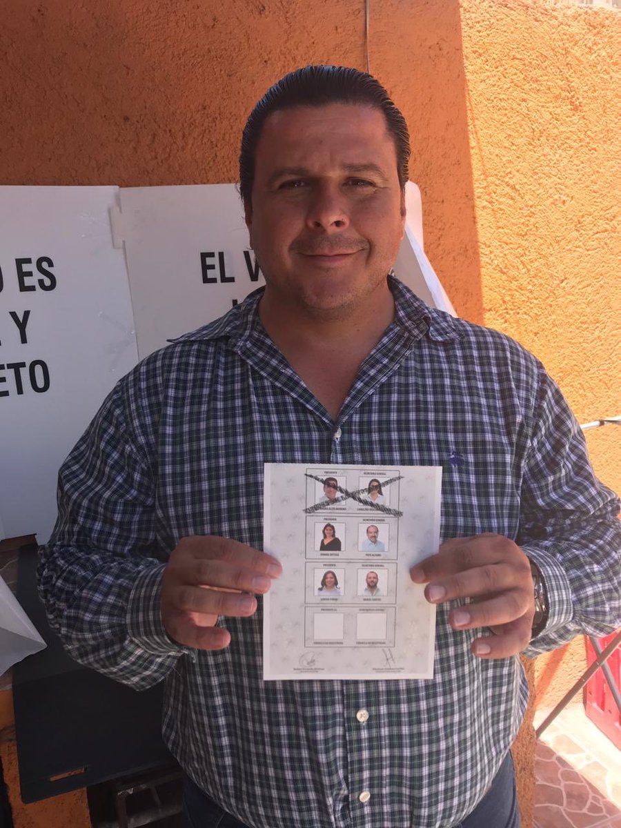 anibalsoberon's tweet photo. Hoy dentro de la fiesta electoral de nuestro partido, emití mi voto para elegir la nueva dirigencia de @Pri_nacional.
#ElPRIdeHoy https://t.co/pYdnnpYBsl