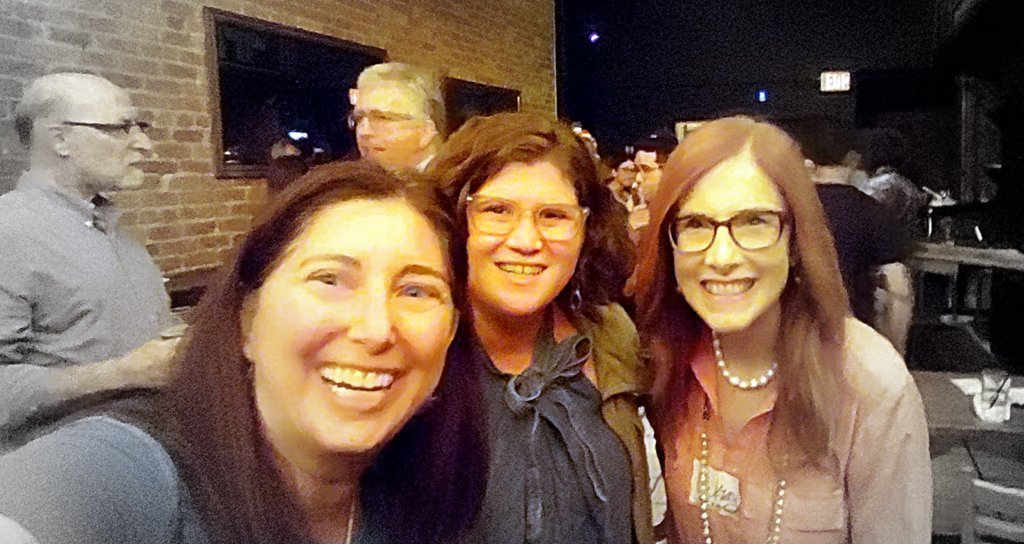 WeSaidGoTravel's tweet photo. Thank you Stephanie Bluestein #spjla @spj_tweets 
for another amazing summer #Journalism #megamixer @MollyMalonesLA 
 #Lapressclub #Journalists 
@LAPressClub @chrispalmeri #press @lizhkelly @mashable #Network #social #writer @MsMagazine https://t.co/b2y7J6tCsu