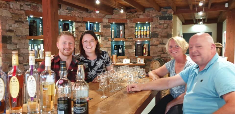 TheSnug4's tweet photo. Busy day at the Snug today #whisky #gin tasting with Craig &amp; Brian, Alie &amp; John #Holland, Hayley #Colorado #USA and Lewis #SPEY #BeinnDubh #SingleMalt #ByronsGin #SpeysideDistllery #Aviemore #SpeysideDistillery great fun - thank you for joining us https://t.co/avIgjNxCIa