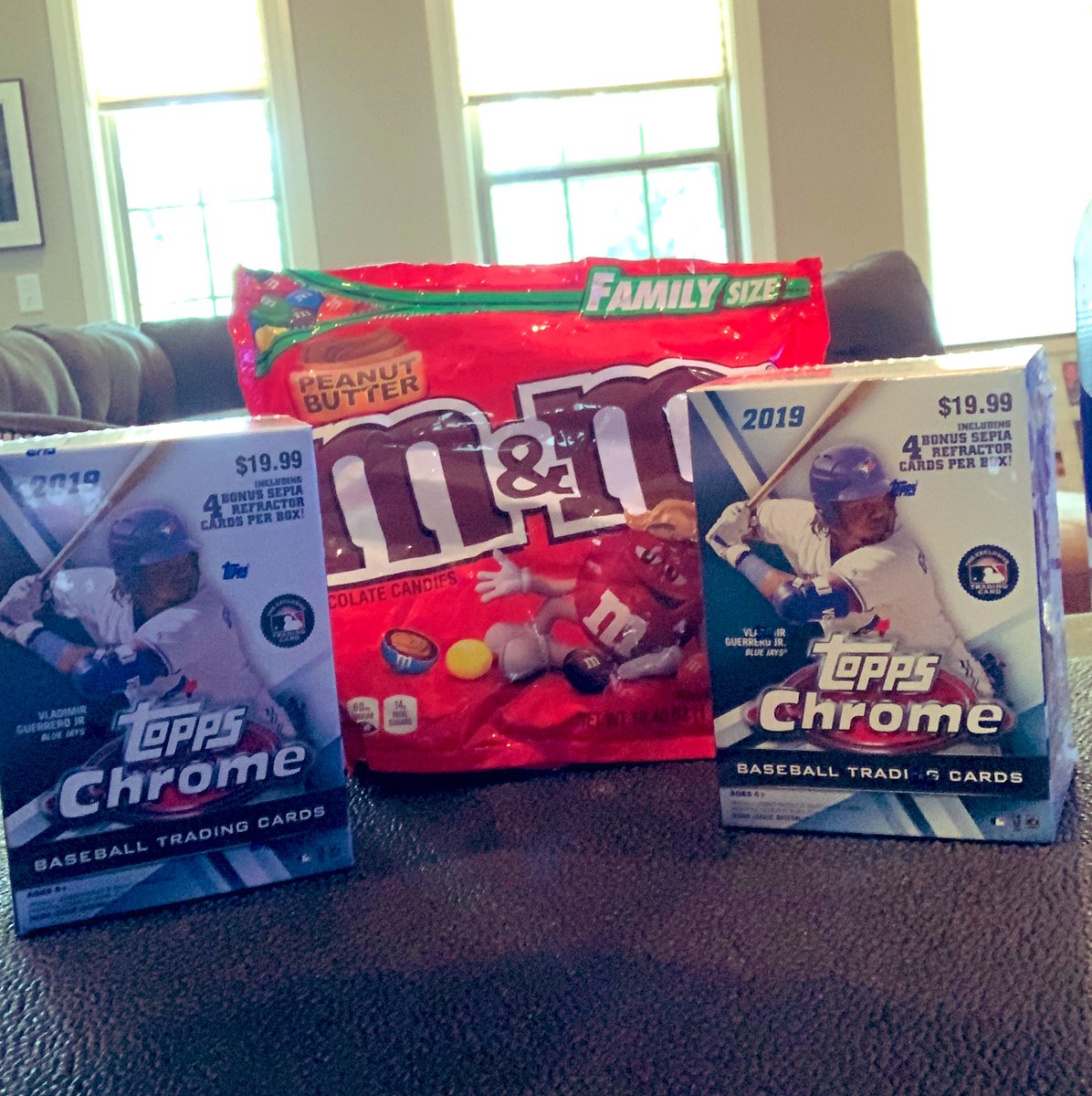 CentertonCards's tweet photo. The wife is amazing. I married up. #luckyhusband #breakthis https://t.co/Yl1HE0qxAM