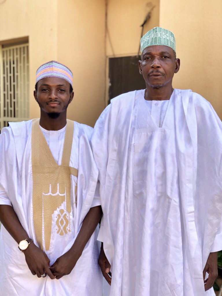 ShariffKhalil's tweet photo. #EidAdhaMubarak to you and your Loved ones. Allah Ya Maimaita mana.  

Barka da Sallah. https://t.co/5Z12PDz6vh