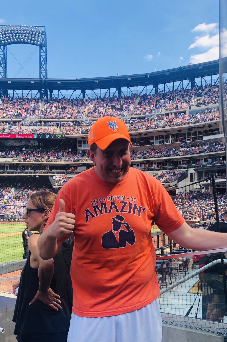 DaveKerpen's tweet photo. 2 runs down in 7th? Again, no problem. Let’s do this! #LGM #LFGM #Amazin #LiveDreamDo #nikonmets https://t.co/bgBBRad84d