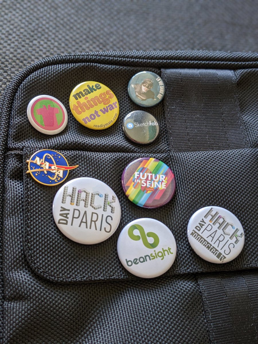 steren's tweet photo. Badges my life in the Paris startup scene
- @beansight (our start-up from @NUMAparis)
- #HackdayParis (one of the first hackathons in France, organized with @sylvinus and @skylar)
- @Foursquare "douchebag badge" (a collector, quickly retired I guess)
- a vintage @Sketchfab logo https://t.co/VBzdOxTmNM