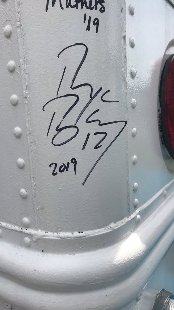 prepcity101's tweet image. Thank you @Blaney and @BubbaWallace  for signing our Dilly Dilly bus! 🤘🤘 we will be at the bus tonight until Monday morning if y’all or anyone else wants to come through!