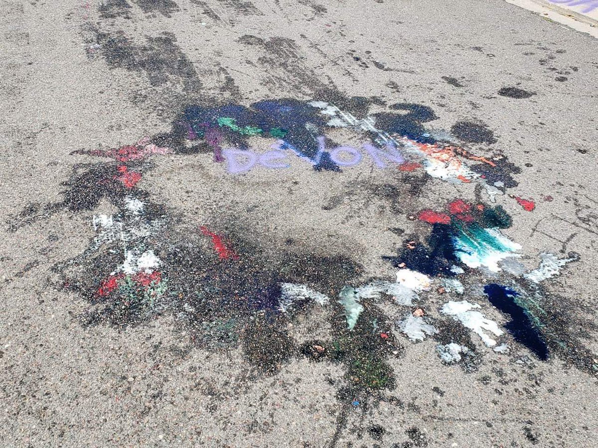 NAACPCOMTWY's tweet image. *TUE AUG 13*
10:30a-12noon
#ColoradoSprings Police Ops Ctr
705 S Nevada

National press conference to DEMAND #JusticeForDeVon after his murder by CSPD. The family is requesting attendees bring 7 people each. Please also use the hashtag #7shots.

Details: facebook.com/events/3767099…