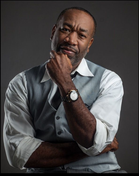 TruUnity1's tweet photo. Black and brown students can be filmmakers - on Tuesday we will hear wisdom from the Filmmaker Jerry LaMothe.  My favorite movies from Jerry LaMothe are: Amour Infinity, Blackout, Nora's Hair Salon, and many more... https://t.co/jjQ7eyeIg2