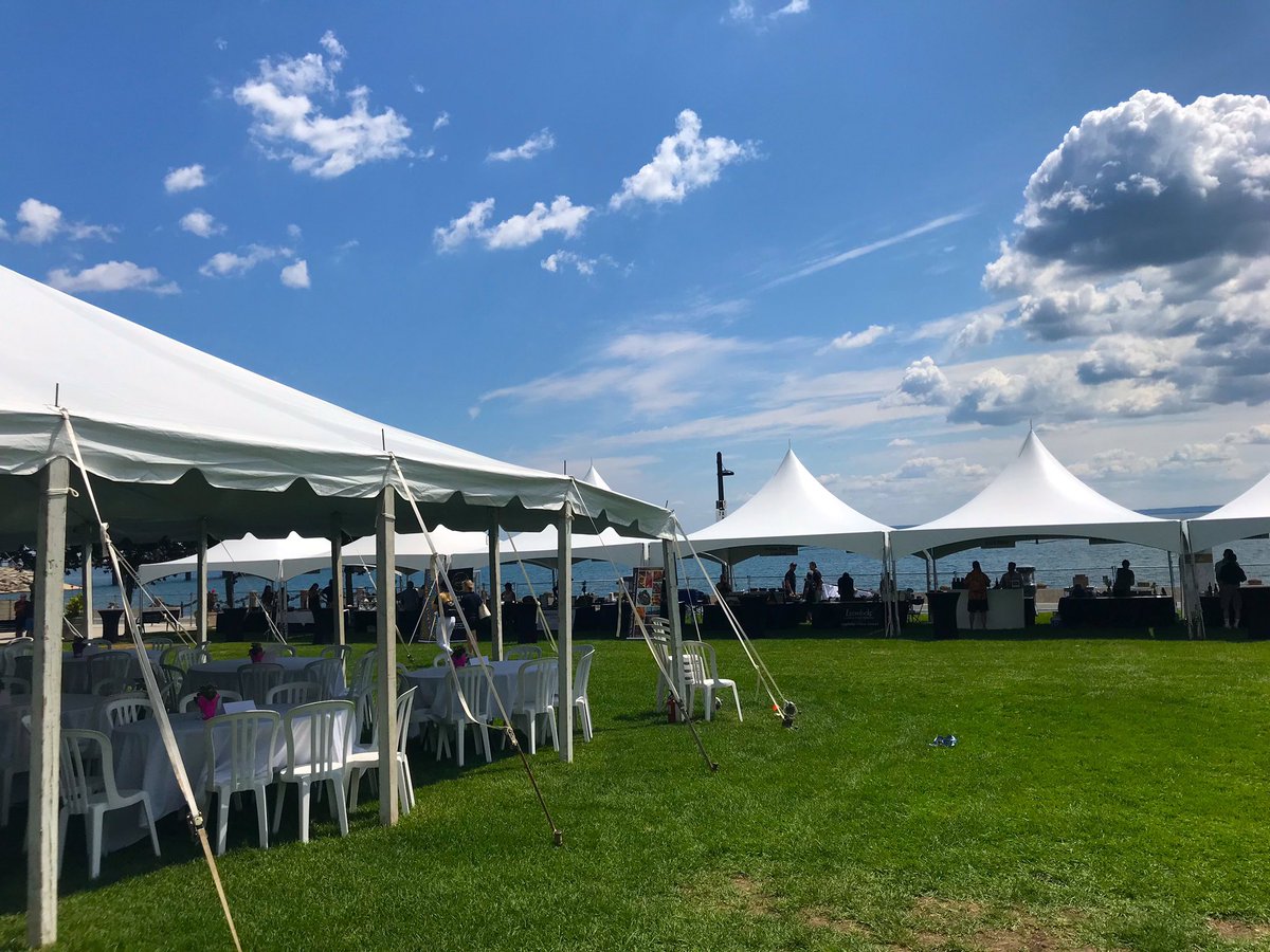 Another amazing afternoon in the books! Thank you for joining us and supporting <a href="/RotaryCentral/">Rotary Central</a> ☀️ #SampleSipSavour