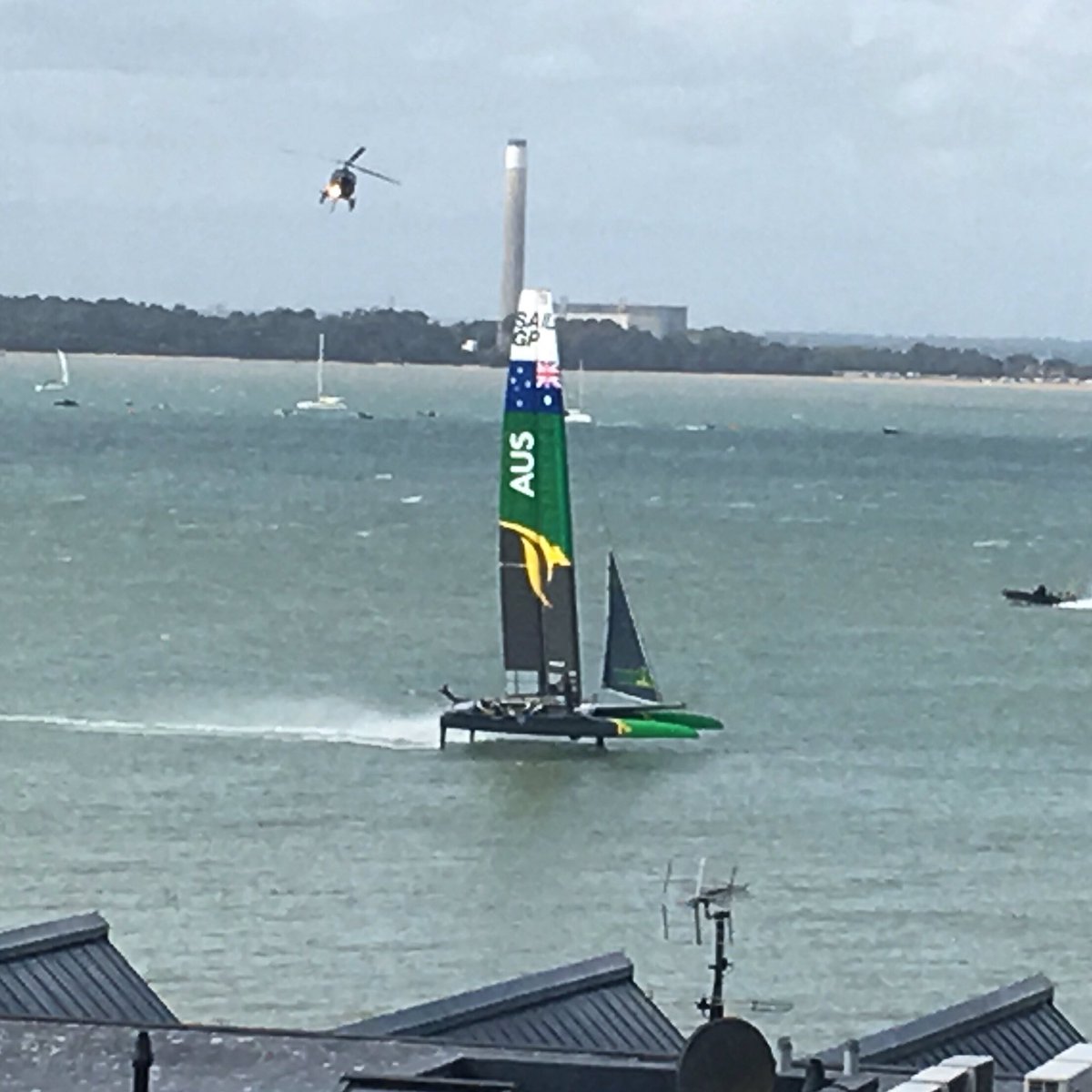 iamWilliamKing's tweet photo. .@SailGPAUS sending it for 3 out of 3 wins at @SailGP Cowes in very challenging conditions. A superb display of #Hyperformance racing #SailGP https://t.co/ZS64owA2l8