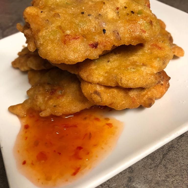 pinchofwafrica's tweet photo. Salted Cod fritters pinched and inspired from the Caribbean. Check our IGTV post shortly for recipe🔥👌🏿#PinchofWestAfrica #codfritters #saltfishfritters #Carribeanfood #fusionfood #fingerfood #saltfish #London #Londonfoodie #bbcgoodfood #FoodNetwork https://t.co/xLPUodIzV8