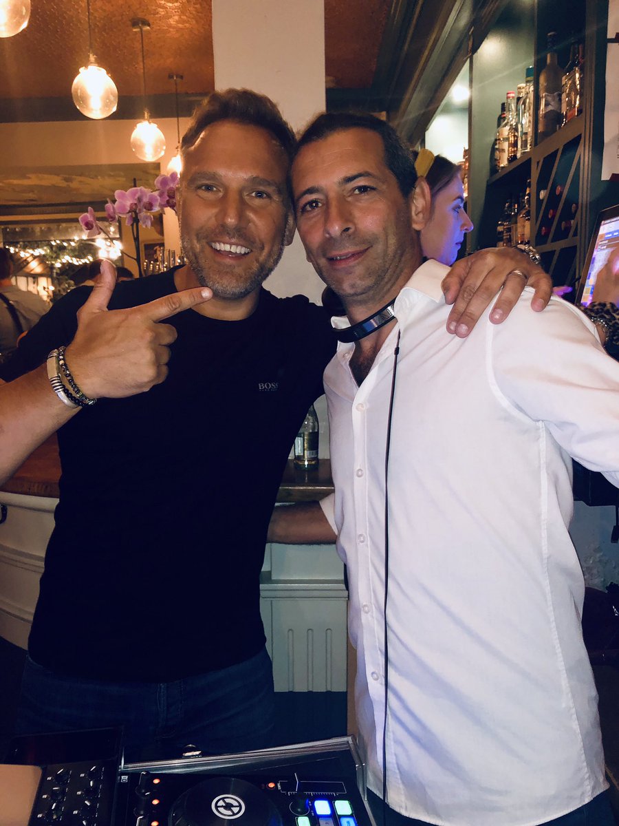 Gary Whitfield tweet media