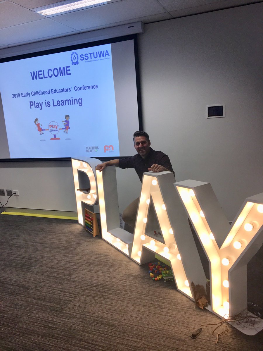 cherryleeb62's tweet image. .⁦@trev_mackenzie⁩ Ready to keynote @SSTUWA ECE conference, #PlayIsLearning #Perth #WA