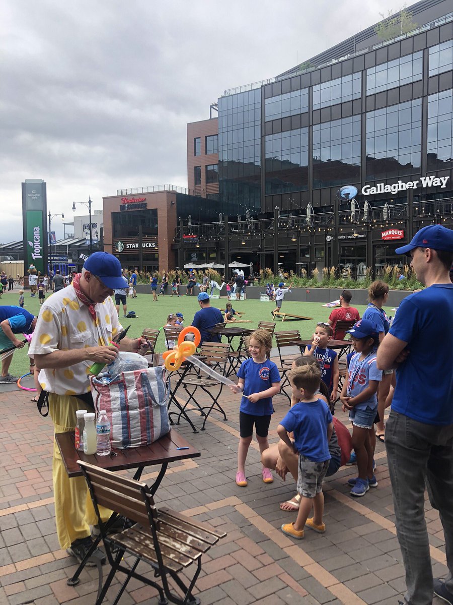 ClarktheCub's tweet photo. Had a blast with my #ClarksCrew pals at my birthday party today! 🐻🎂🎈 https://t.co/VQhcGSORfD