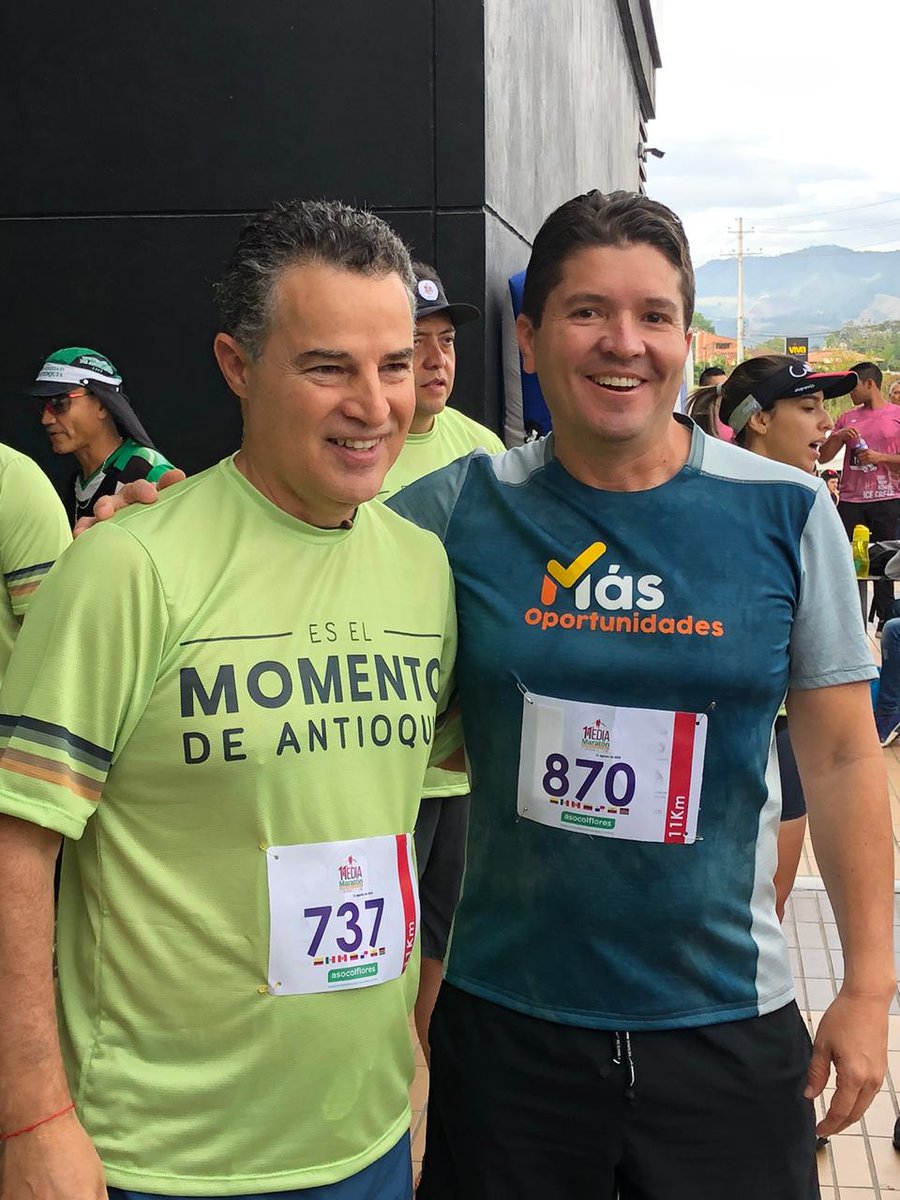 rudorozco's tweet photo. Mauro Martínez fortalece alianza con Aníbal Gaviria:
Es el momento de Antioquia y Más Oportunidades para Rionegro.
En la media maratón de la Ceja. #GobernemosParaEducar #MasOportunidades #Mioriente https://t.co/7gWQc48tIr