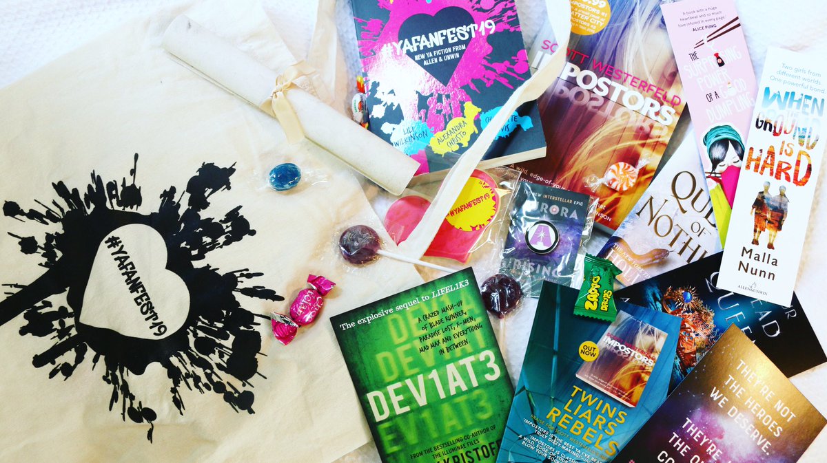 TheYARoom_MELB's tweet photo. 🎉 GIVEAWAY 🎉

Thanks to @AllenAndUnwin, we have an exciting #YAFanFest19 goodie bag up for grabs for one lucky person who couldn’t make it to the event 😍🙌🏼

RT + FOLLOW to enter ✨ AUS residents only 🇦🇺 Ends August 14 ⏳

Good luck! 💕 https://t.co/wvCrzNKarn