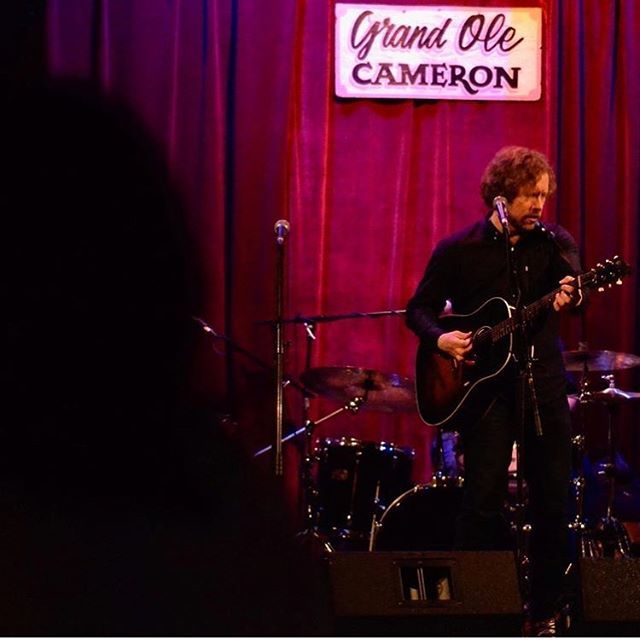 We’re back at the Cameron House, Sundays 10pm-12am #olefashionmusic #americana #canadiana #torontomusic (📷by <a href="/staceydowswell/">Stacey Dowswell</a>) ift.tt/2OR0gEi