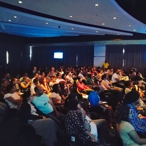 El_Circulo's tweet image. ¡Que apero fue compartir El Final de los finales con tanta gente hoy! Gracias a nuestros invitados @vivianfatule y @manflamusic por acompañarnos. ¡No te pierdas el próximo! #ElFinal #YoSoyLaIglesia #EarlyShow #ComunidadDeFe