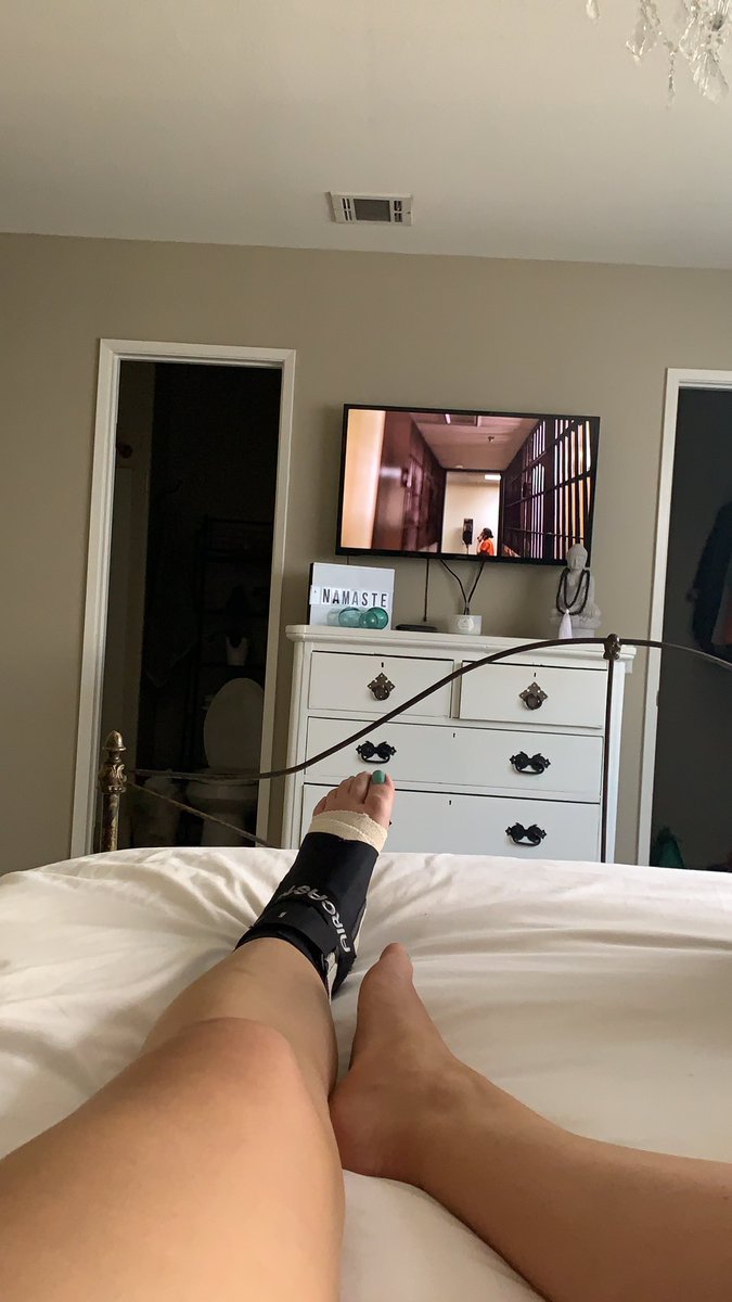 falharris's tweet photo. Would much rather be at Outside Lands 🙃 https://t.co/MzUafMZfW4