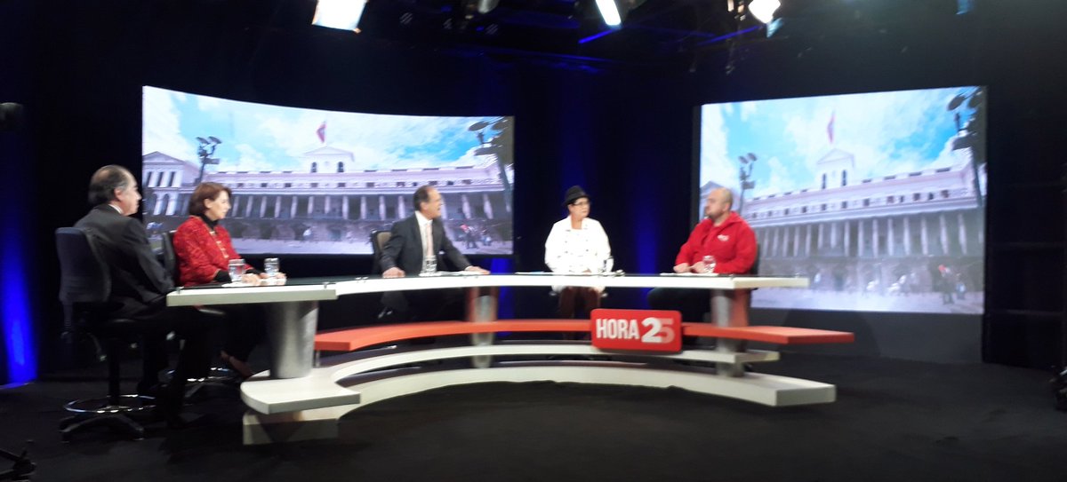 JJCC_Ec's tweet photo. Hoy a las 23:00 por Teleamazonas no se pierdan la entrevista del c. @PaulAlmeidaPCE en #Hora25 con @AndresCarrion2 sobre los 40 años de democracia en el Ecuador. 

Contamos con su sintonía!

@Hora25Ec https://t.co/QBEaF6gtCa