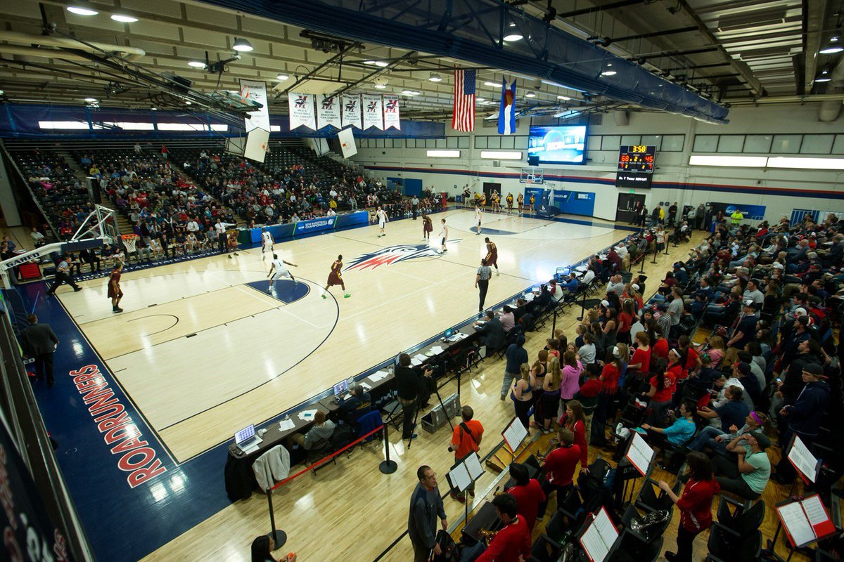 lian_ramiro303's tweet photo. Blessed and thankful to receive an offer from Metro State University! Thank you to coach Bahl and the coaching staff. https://t.co/k3ojxYCS2f