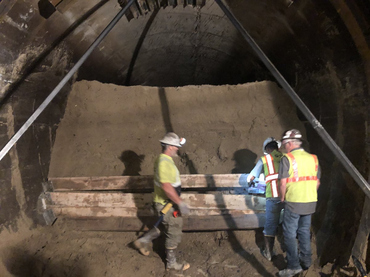 Meisner6's tweet photo. Made it to tunnel site   What a massive repair bill https://t.co/0m3Av7ZzfR