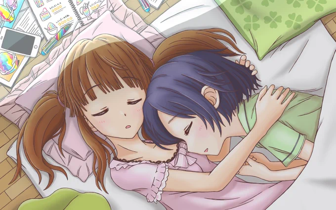 朋トークに花を咲かせ、いつの間にか寝てしまった午前6時の智絵里とほたる。
時折、朋を呼ぶ寝言がハモっていることは誰も知らない。
#緒方智絵里 #白菊ほたる #LackLuck 