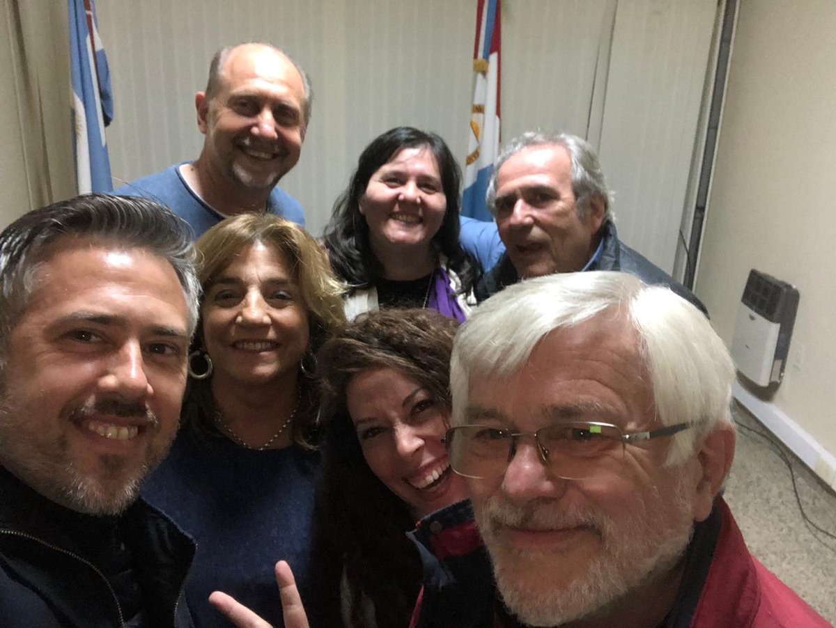 marcelobrignoni's tweet photo. En modo Volviendo!!!! Vamos Carajo!!!! Santa Fe y su aporte a la felicidad del pueblo @omarperotti @leandrobusatto @silvinafrana @AlejandraObeid #RicardoOlivera #JorgeHoffman https://t.co/t3cOVlbAHo