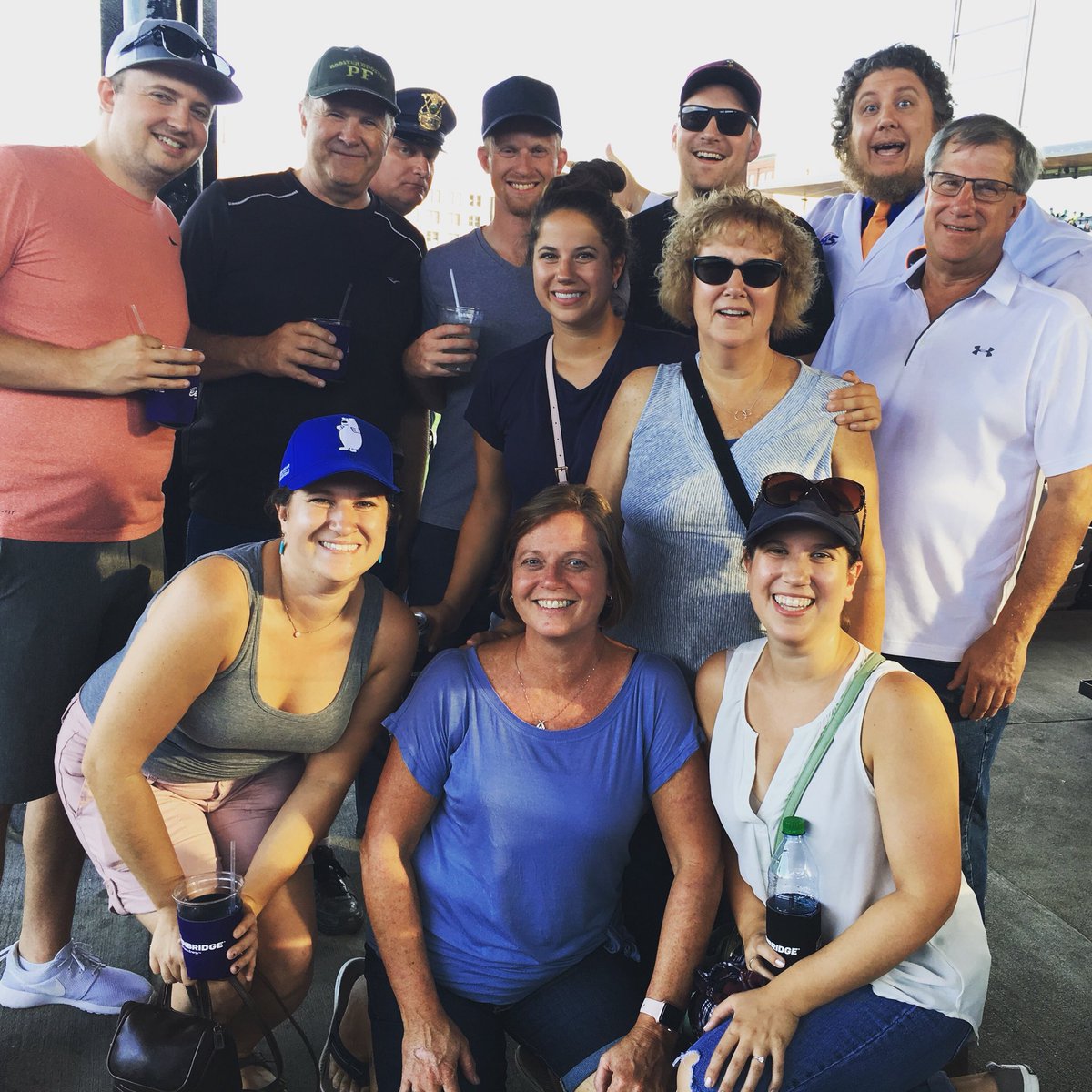 DrChuckElls's tweet image. Big thanks to the @StPaulSaints, @mikeveeck @TheVoiceBTV, @Sierra_Bailey and the rest of the crew for letting me run amuck at @CHSFieldStPaul! Good times! #firstpitch #colorcommentary #photobomb #throwingpeanutsoutawindow #45TV