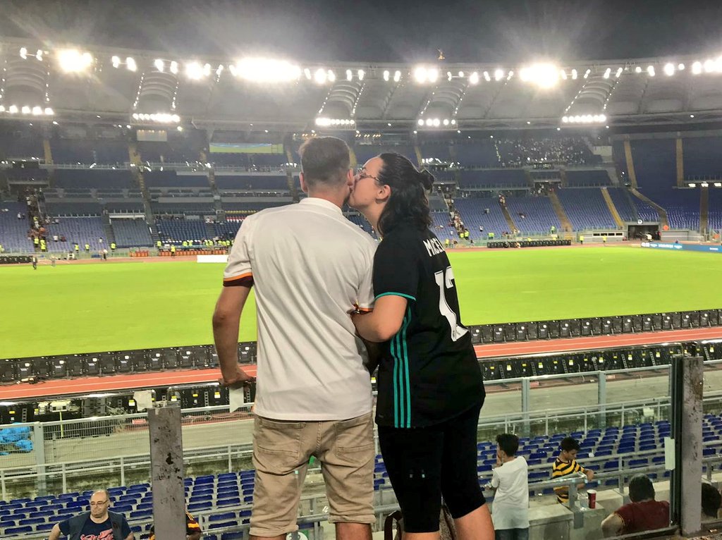 avesvaleeh's tweet photo. 🗓️ 11 agosto 2019
📍 Olimpico, Roma
Emozioni forti, fortissime, indescrivibili.
#RomaReal #ROMRMA
#HalaMadrid #HalaMadridYNadaMas https://t.co/9Jfre4OqAK