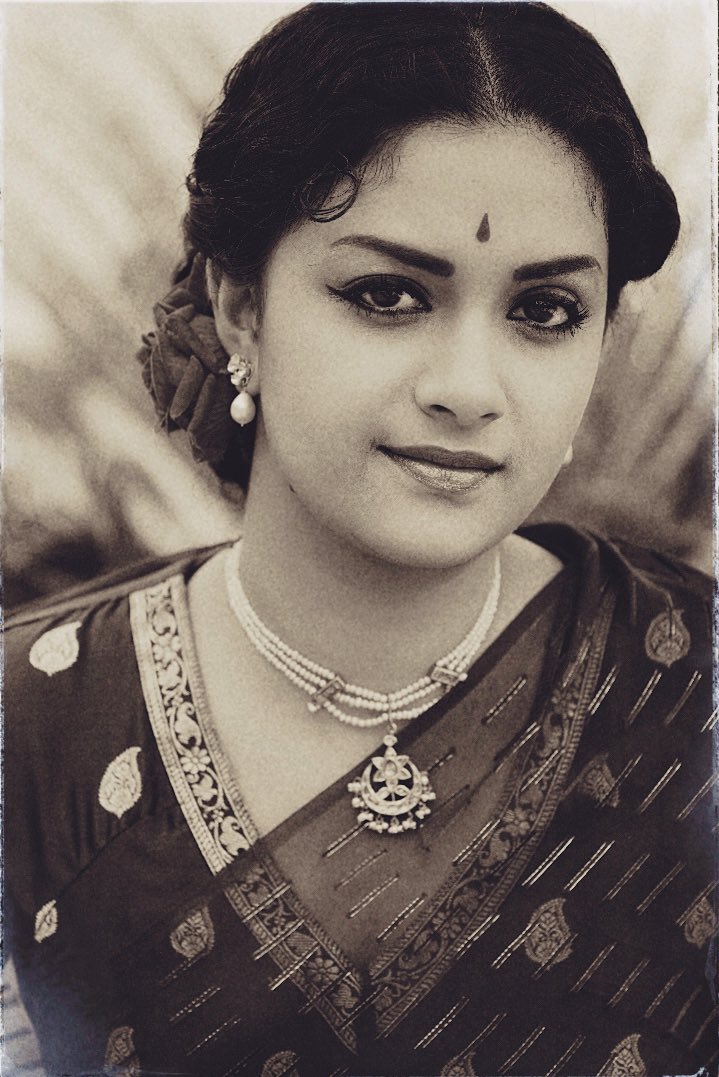 styledbyindpat's tweet photo. Congratulations my friend, my muse, nation’s pride @KeerthyOfficial if I won this award, it is because of you. I AM SO PROUD😘. Our work come alive through your acting, &amp; elegance. Teamwork makes dreamworks #No8Girls #LibranPower #VintageBeauty #Mahanati #66thNationalFilmAward https://t.co/U2cWGfTcQd