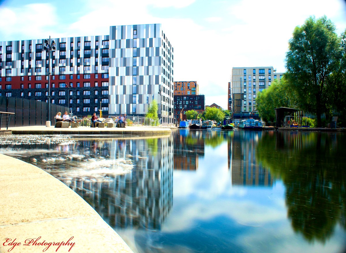 bcegerton's tweet photo. New Islington Marina.
How Ancoats has changed since I was a kid hanging about around here. @WHIAncoats @AncoatsMCR @Around_Ancoats @mcrclick @McrPulse @MCRLifeUK #changedabit #urbanmcr https://t.co/6MG833kYy0