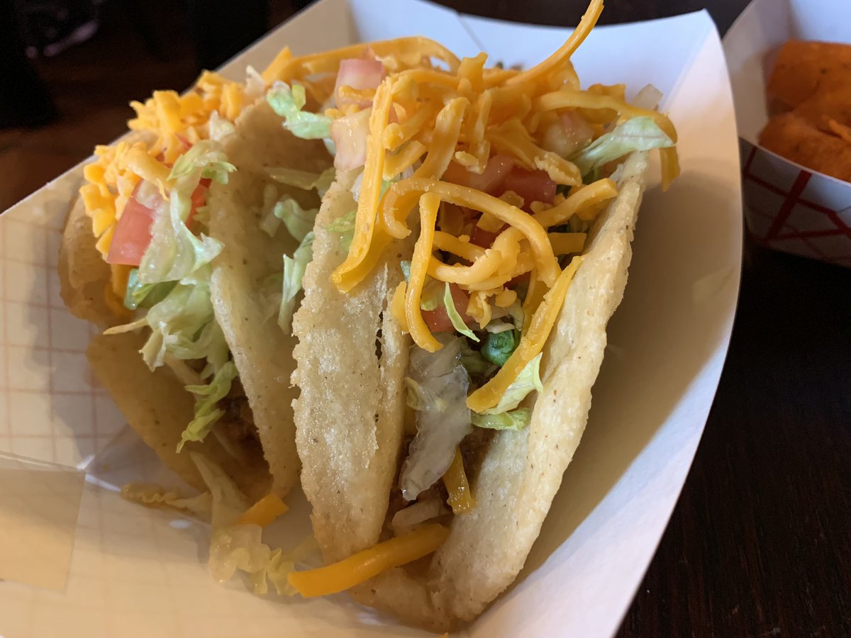 TacoTrail's tweet photo. .@rlstrickland &amp; I drove from Dallas to Austin. Naturally, our first stop was @RAYSDRIVEINN in San Antonio &amp; we visited w/ Maria Lopez Rambo, daughter of deceased owner, Arturo. https://t.co/ACNEtRuq94