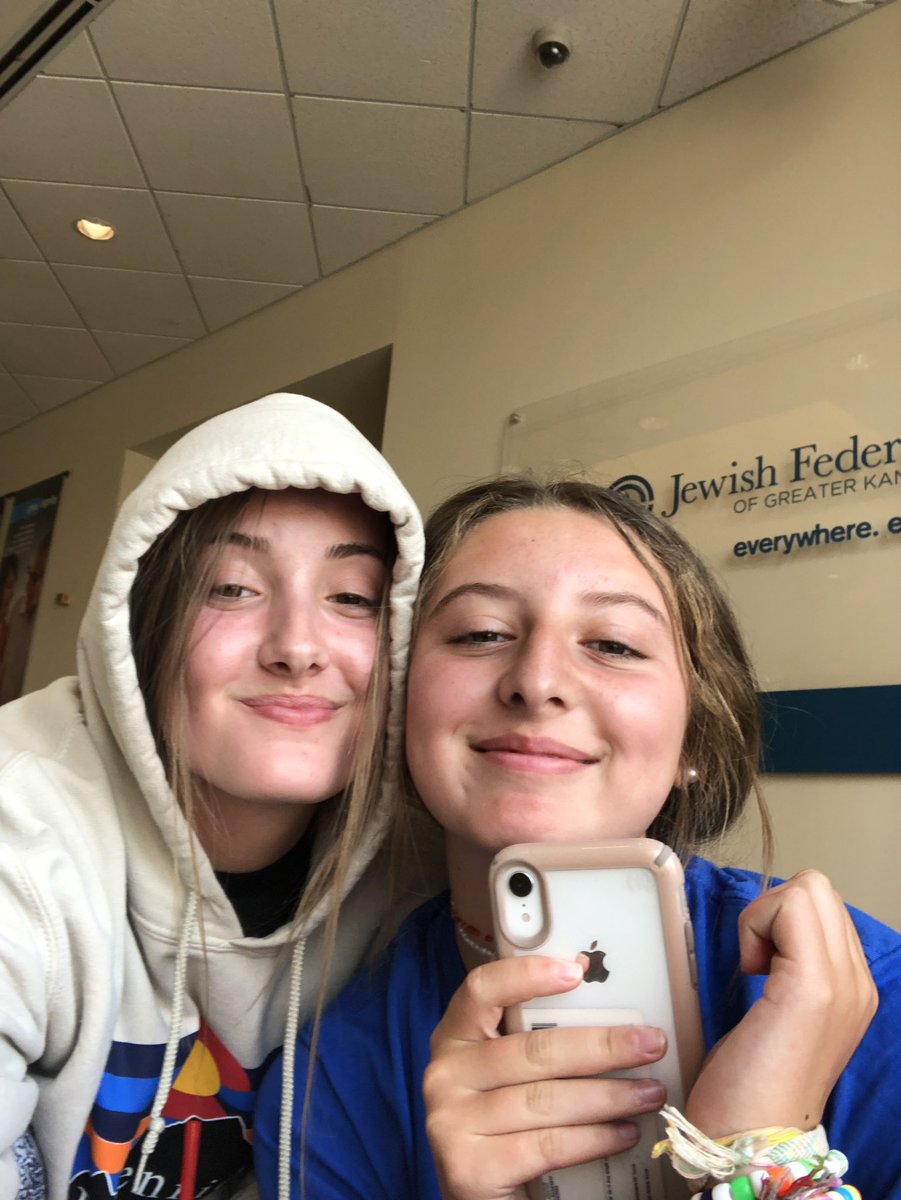 sophie novorr tweet media
