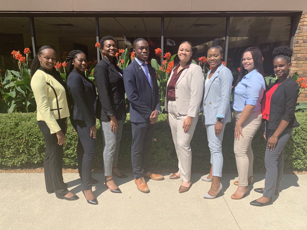 NSBEUM's tweet image. This weekend, our e-board convened with other @r4nsbe chapter and regional leaders in Indianapolis, Indiana. We are proud to say that NSBE UM leaders feel empowered to execute the directives from the Society in addition to implementing new ideas. The TORCH is lit! #4solid