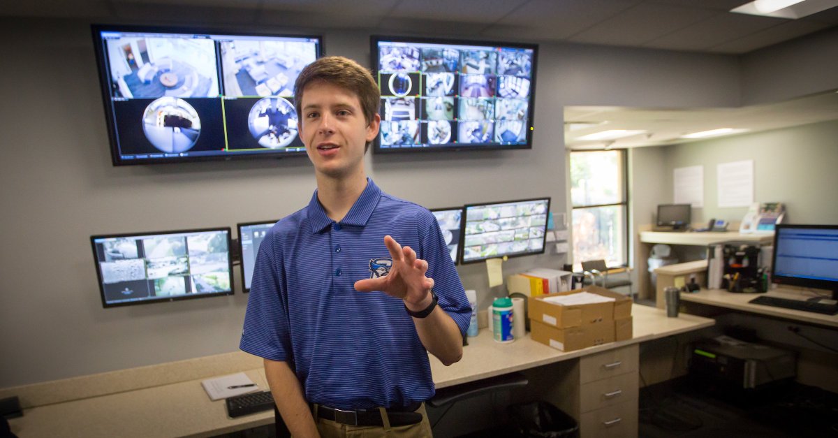 Creighton's tweet photo. Student Riley Barry, an intern with @CreightonDPS, served an integral role in solving a police investigation this summer. 
https://t.co/OF4EZiVspP https://t.co/epklA10wb3
